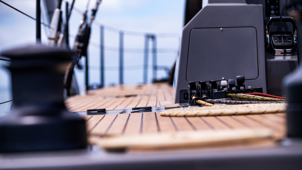 Bloomfield 72 Bluewater Cruiser — image 35