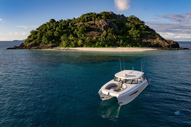 Luxury Tenders & Chase Boats